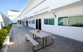 Hotel Del Sol Cancun